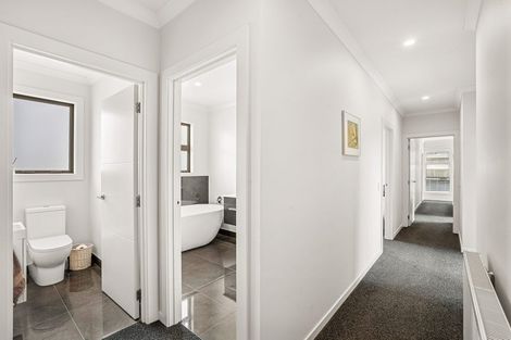 Photo of property in 15 De Bettencor Place, Mount Pisa, Cromwell, 9383