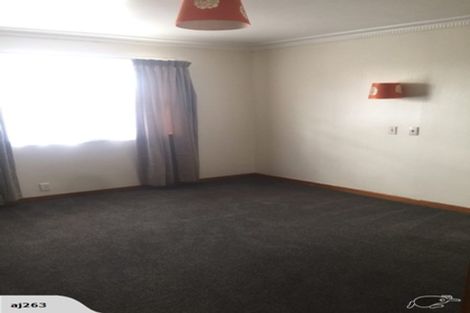 Photo of property in 2 Red Hill Road, Red Hill, Papakura, 2110