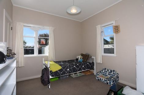 Photo of property in 34 Cuba Street, Marton, 4710