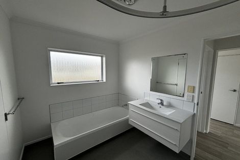 Photo of property in 369 Waihi Road, Normanby, Hawera, 4614