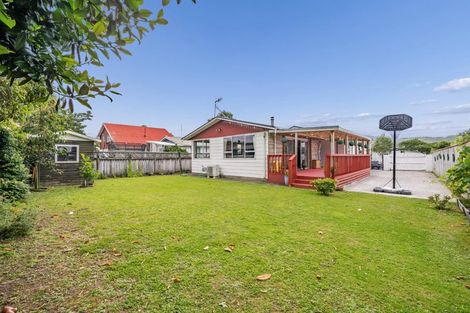 Photo of property in 71 California Drive, Totara Park, Upper Hutt, 5018