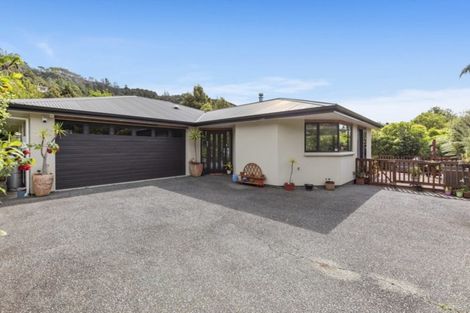 Photo of property in 68a Tawhai Street, Stokes Valley, Lower Hutt, 5019
