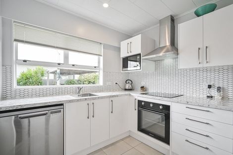 Photo of property in 4/301 Charles Street, Saint Leonards, Hastings, 4120