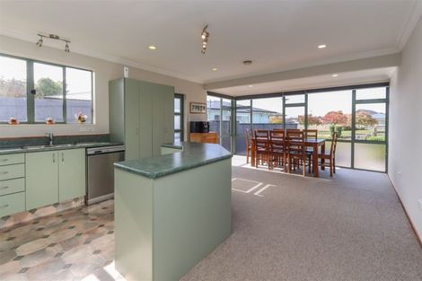 Photo of property in 8a Mahoe Street, Inglewood, 4330