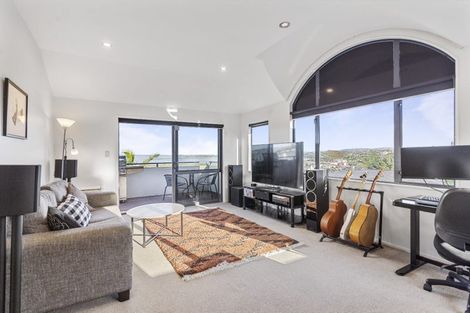 Photo of property in 37 Bannings Way, Hobsonville, Auckland, 0618