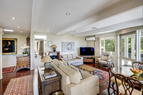 Photo of property in 119 Te Mata Peak Road, Havelock North, 4130