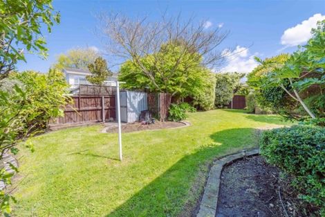 Photo of property in 29 Rosedale Place, Avonhead, Christchurch, 8042