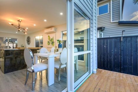 Photo of property in 26c Waipani Road, Te Atatu Peninsula, Auckland, 0610