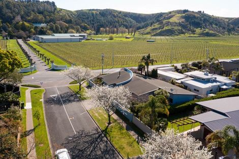 Photo of property in 207 Avenue Road, Greenmeadows, Napier, 4112