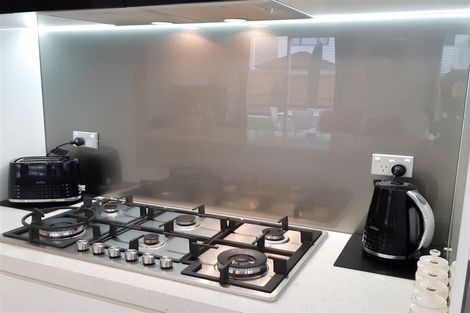 Photo of property in 20 Drumbuoy Drive, Flat Bush, Auckland, 2019