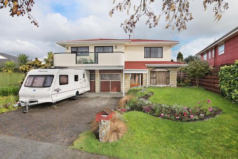 Photo of property in 49 Rennie Avenue, Milson, Palmerston North, 4414