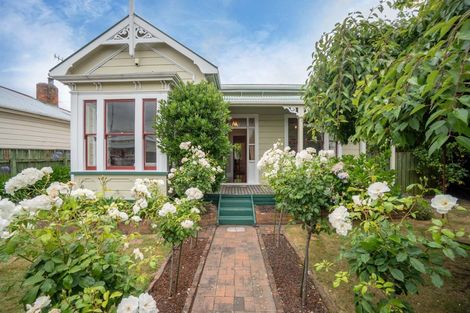 Photo of property in 46 Lombard Street, Palmerston North, 4410