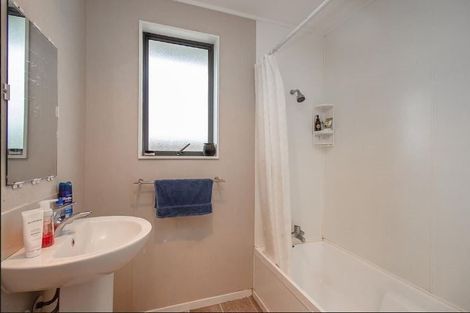 Photo of property in 38 Brookland Road, Western Heights, Rotorua, 3015