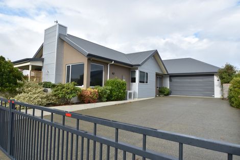 Photo of property in 26 Irishman Drive, Twizel, 7901
