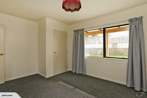 Photo of property in 2/73 Milton Road, Bluff Hill, Napier, 4110