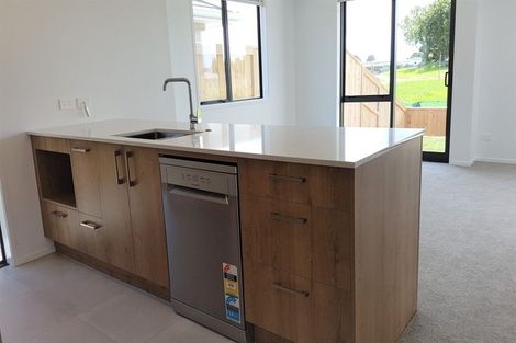 Photo of property in 15 Apostle Mews, Papamoa, 3118