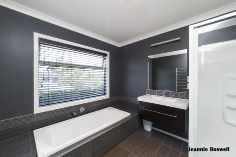 Photo of property in 248f Watershed Road, Bunnythorpe, Palmerston North, 4470