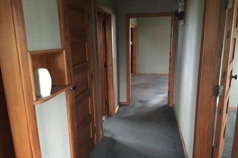 Photo of property in 32 Rangiora Avenue, Roslyn, Palmerston North, 4414