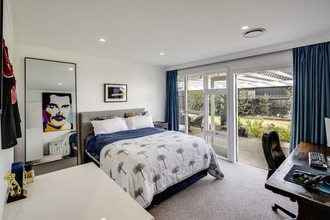 Photo of property in 72 Reynolds Road, Havelock North, 4130