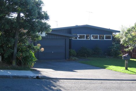 Photo of property in 35 Cranwell Street, Churton Park, Wellington, 6037