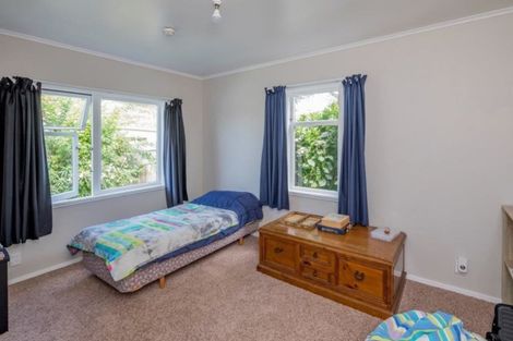 Photo of property in 52a Te Moana Road, Waikanae Beach, Waikanae, 5036