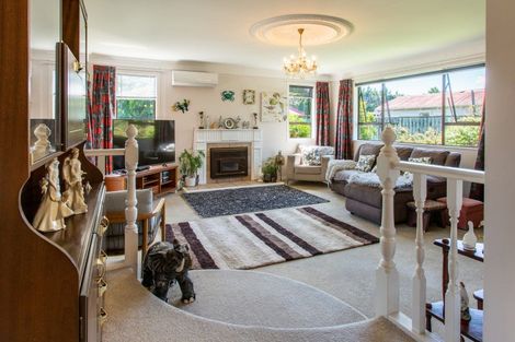 Photo of property in 12 Windsor Street, Dannevirke, 4930