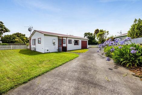 Photo of property in 200 Waihi Road, Hawera, 4610