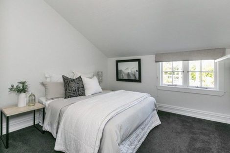 Photo of property in 2 Sealy Road, Bluff Hill, Napier, 4110