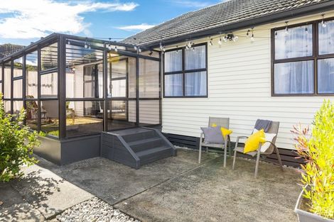 Photo of property in 18 Mary Crescent, Elderslea, Upper Hutt, 5018