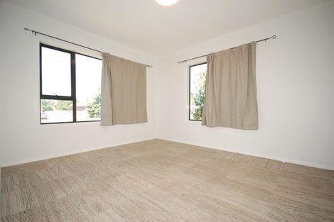 Photo of property in 22 Sheehan Avenue, Papakura, 2110