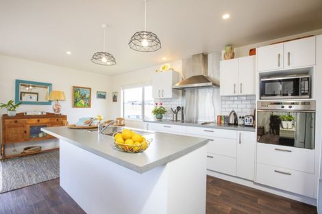 Photo of property in 11 Northcoast Place, Mangawhai Heads, Mangawhai, 0505