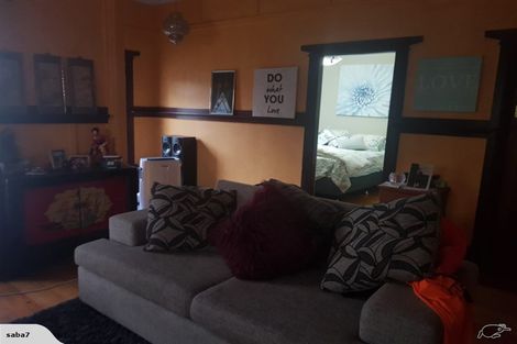 Photo of property in 387 Hobsonville Road, Hobsonville, Auckland, 0618