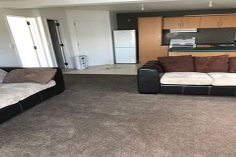 Photo of property in 30 Greenstone Place, Fernhill, Queenstown, 9300