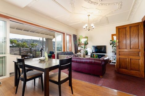 Photo of property in 5 Kennedy Street, Saint Clair, Dunedin, 9012