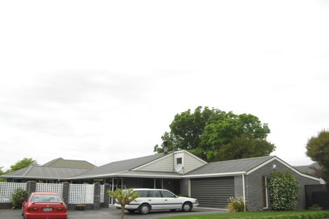 Photo of property in 47 Regency Crescent, Redwood, Christchurch, 8051