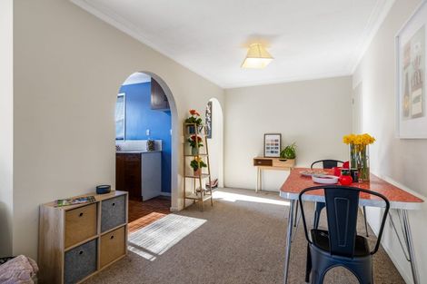 Photo of property in 1/52a Aorangi Road, Bryndwr, Christchurch, 8053