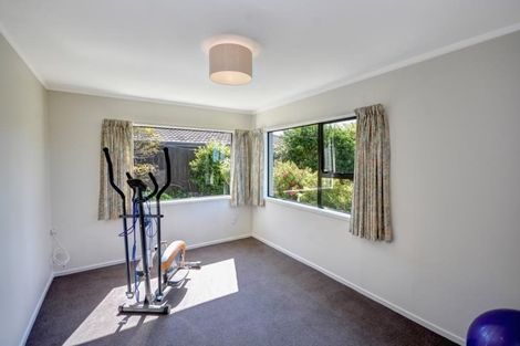 Photo of property in 22 Bangor Terrace, Kew, Dunedin, 9012