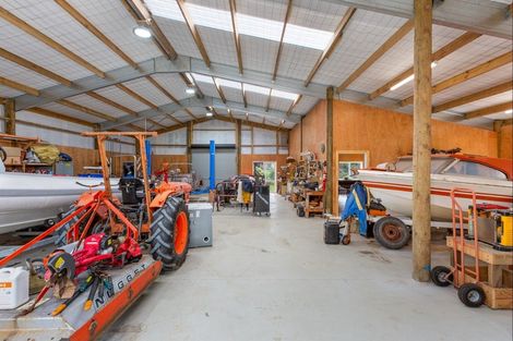 Photo of property in 111 Takatu Road, Tawharanui Peninsula, Matakana, 0986