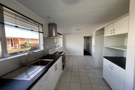 Photo of property in 91 Norana Road, Timberlea, Upper Hutt, 5018