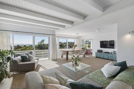 Photo of property in 47 Aotearoa Terrace, Murrays Bay, Auckland, 0630