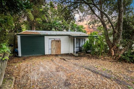 Photo of property in 11 Kilcar Place, Massey, Auckland, 0614