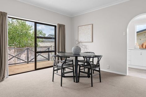 Photo of property in 16 Howden Road, Fairfield, Hamilton, 3214