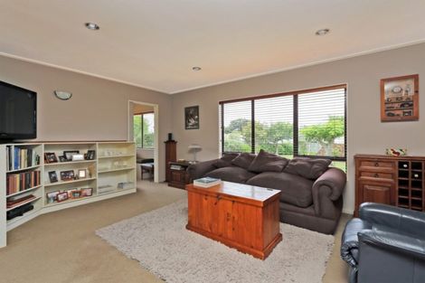 Photo of property in 18 Airini Road, Waimarama, Havelock North, 4294