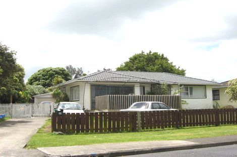 Photo of property in 86 Chichester Drive, Rosehill, Papakura, 2113