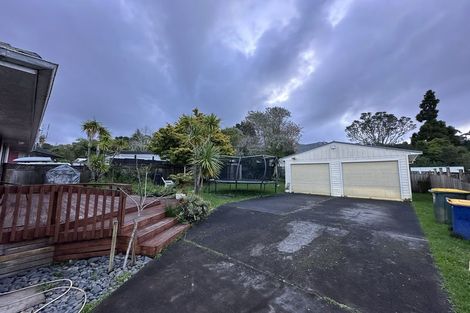 Photo of property in 42 Hilling Street, Titirangi, Auckland, 0604