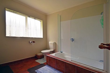Photo of property in 14 Lorna Irene Drive, Raumati South, Paraparaumu, 5032