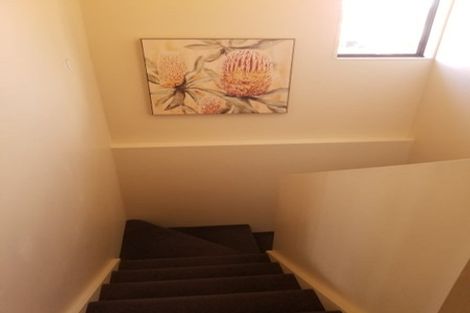 Photo of property in 2 Corric Hill, Torbay, Auckland, 0630