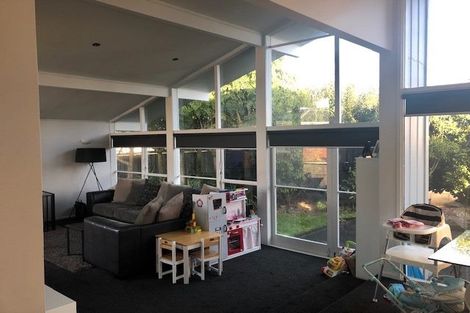 Photo of property in 94 Barrack Road, Mount Wellington, Auckland, 1060