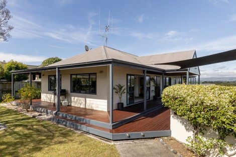 Photo of property in 10 Kaimai View Drive, Ohauiti, Tauranga, 3112