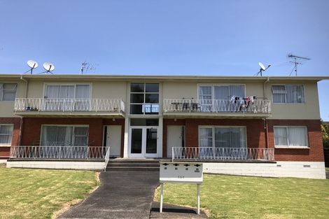 Photo of property in 2/101 Nelson Street, Howick, Auckland, 2014